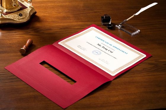 Tampas do certificado da concessão do OEM/ODM, suporte vermelho chinês do certificado do papel de pergaminho
